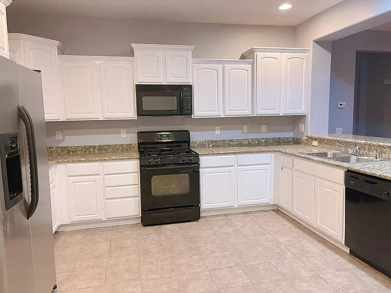 5999 Sun Appello Ave — Photo 1