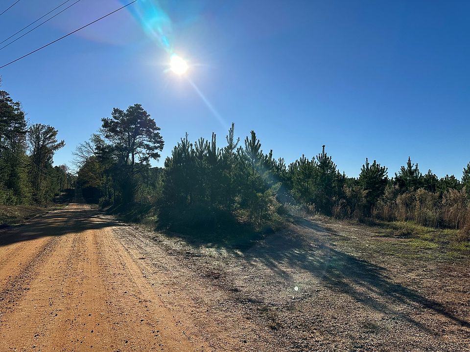 2nd image of Judge Roberts Rd