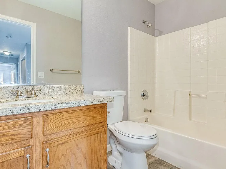 1622 W Nancy Ln — Photo 6