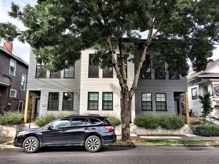 2417 SE Division St — Photo 13