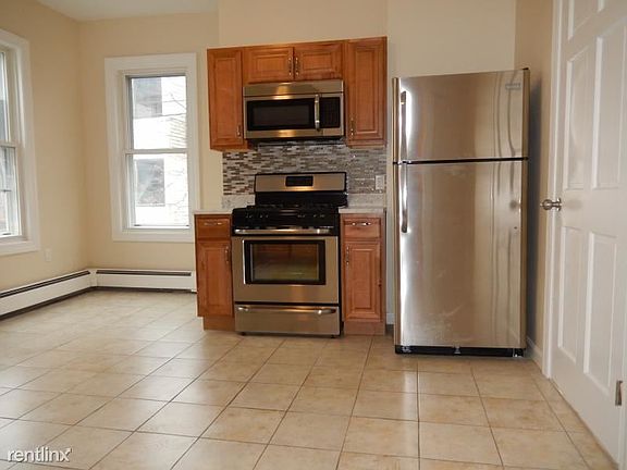 31 West Eagle St. #1 Boston - East Boston Shared Unit Photo