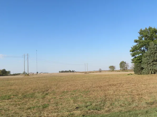 700 North Dr, Crawfordsville, IN 47933