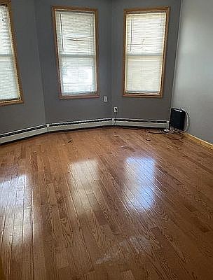 1st image of 14-30 132nd St #1