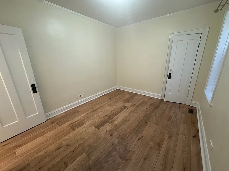 5849 N Campbell Ave #1 — Photo 12