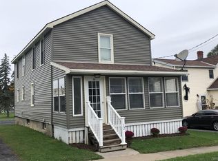12 Dudley Ave, Yorkville, NY 13495