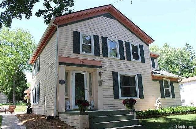 Front View. 31299577