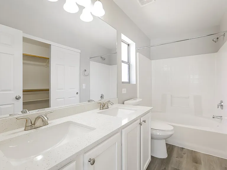 6531 Duck Hill Springs Dr — Photo 9