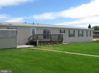 46 Blue Heron Dr, Hanover, PA 17331