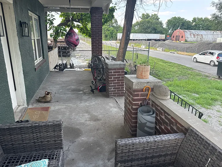 738 N Garland Ave — Photo 11