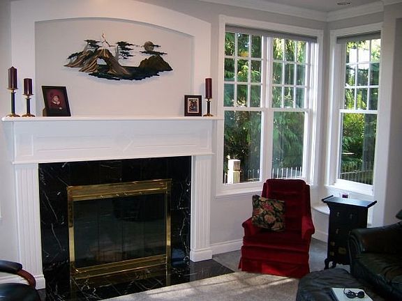 Formal Living with accent windows