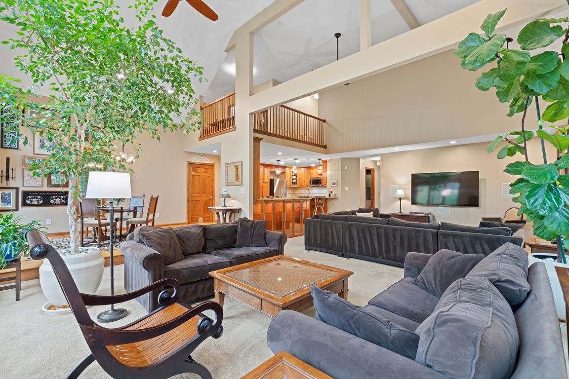 next background image