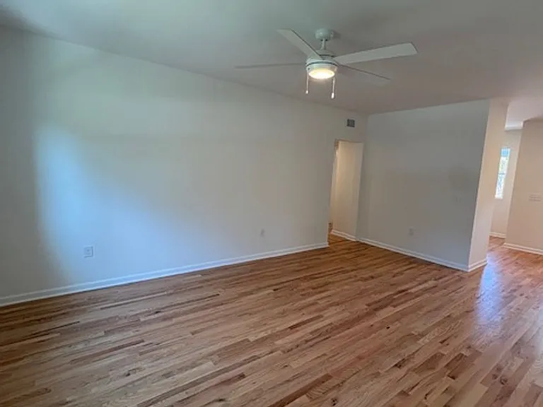 664 Windermere Blvd #B — Photo 15