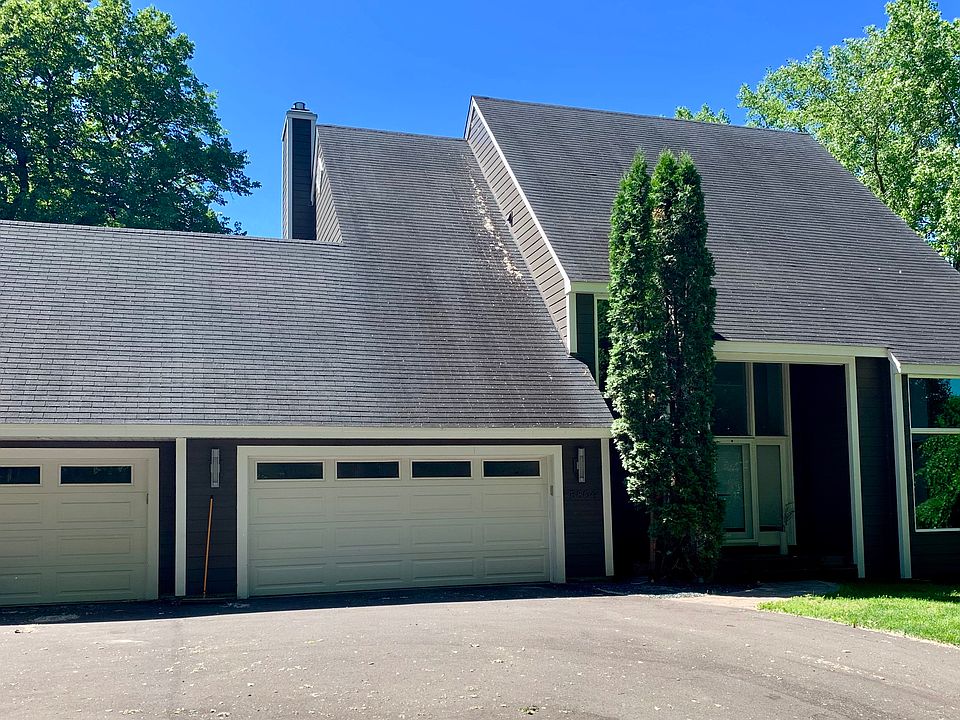 1st image of 8804 Flesher Cir