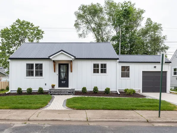 917 East Ave S, La Crosse, WI 54601