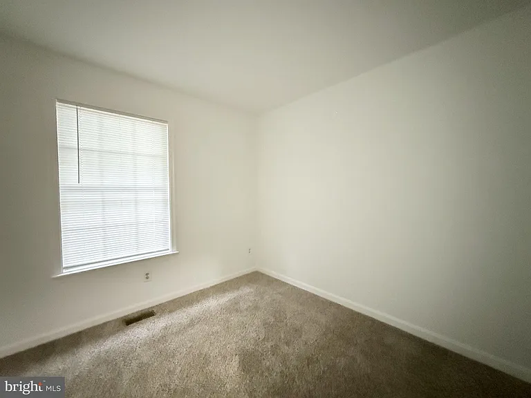 17 Tall Oaks Ct — Photo 29