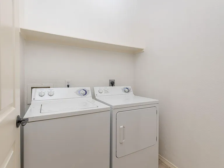 18611 Polo Meadow Dr — Photo 25
