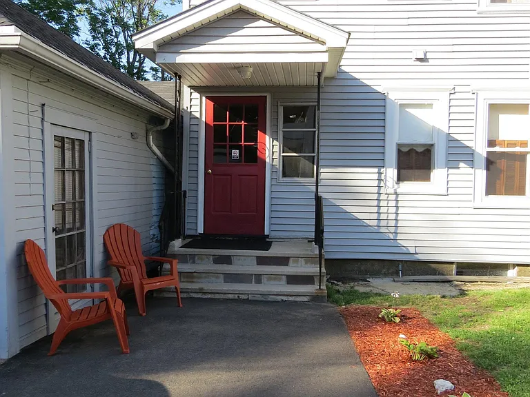 206 Lincoln Ave #2 — Photo 1
