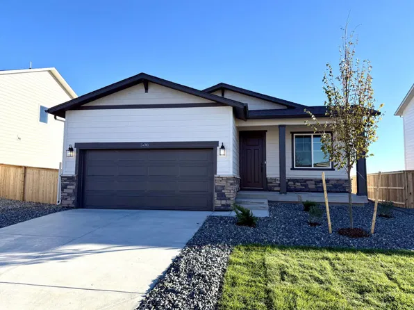 54760 E 27th Ave, Strasburg, CO 80136