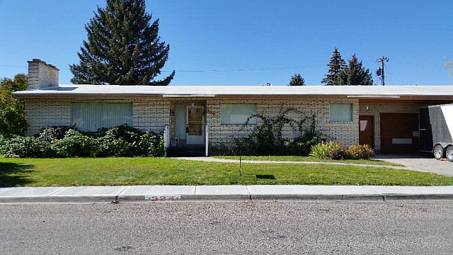 1st image of 324 Berrett Ave