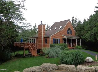 24 Bayward Dr, Galena, IL 61036