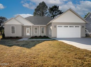 1029 Birchwood Dr, Nashville, NC 27856
