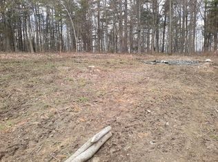 86 Jill St, Lewiston, ME 04240