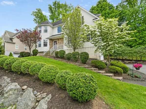 62 Bowers Dr, Allamuchy Twp., NJ 07840