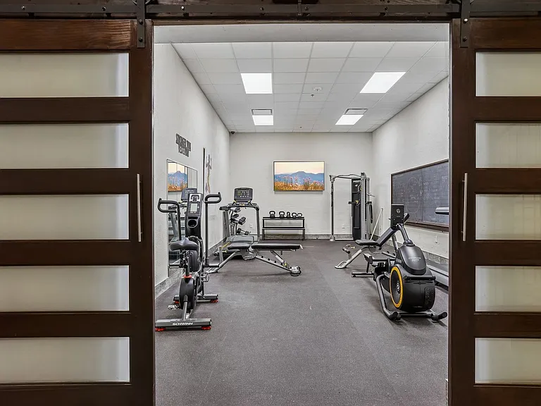 Shepard School Lofts — Photo 6