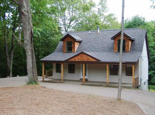 6864 Valley Rd, Honor, MI 49640