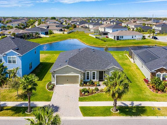 2nd image of 11516 Lake Lucaya Dr