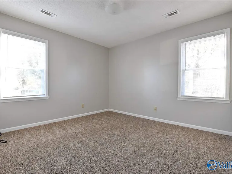 122 Lewis Ln — Photo 19
