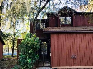 834 SW 56th Ter, Gainesville, FL 32607