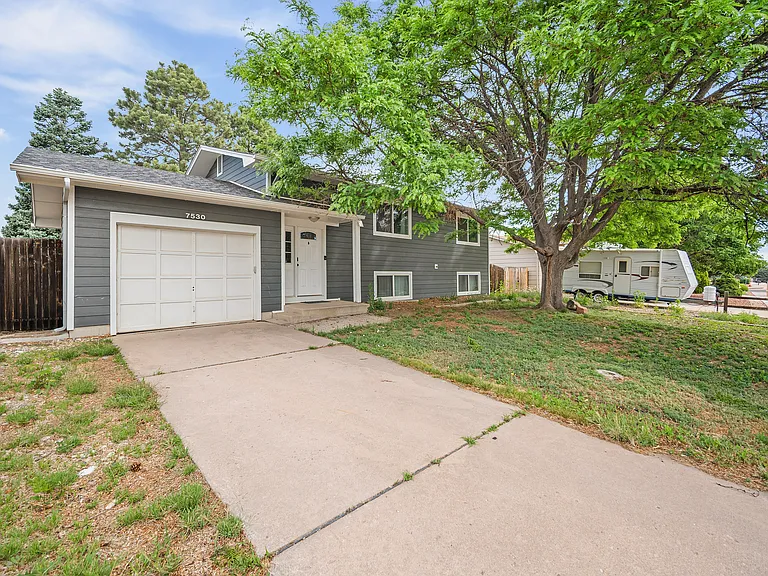 7530 Deer Trl — Photo 3