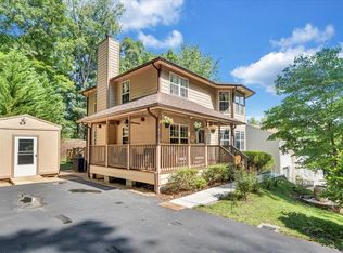 2880 Garden City Blvd SE, Roanoke, VA 24014