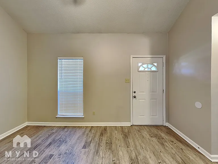3946 Misty Lake Cv — Photo 9