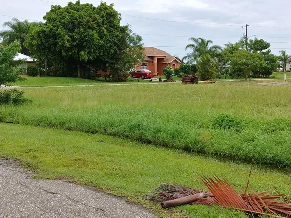 3411 NW 5th St, Cape Coral, FL 33993