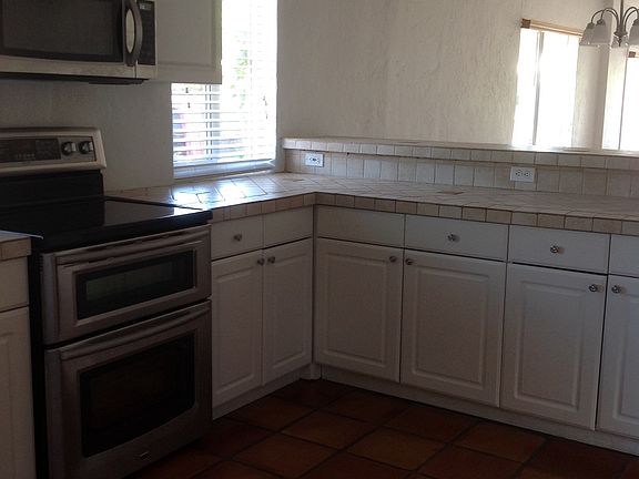 5th image of 2525 Madison St