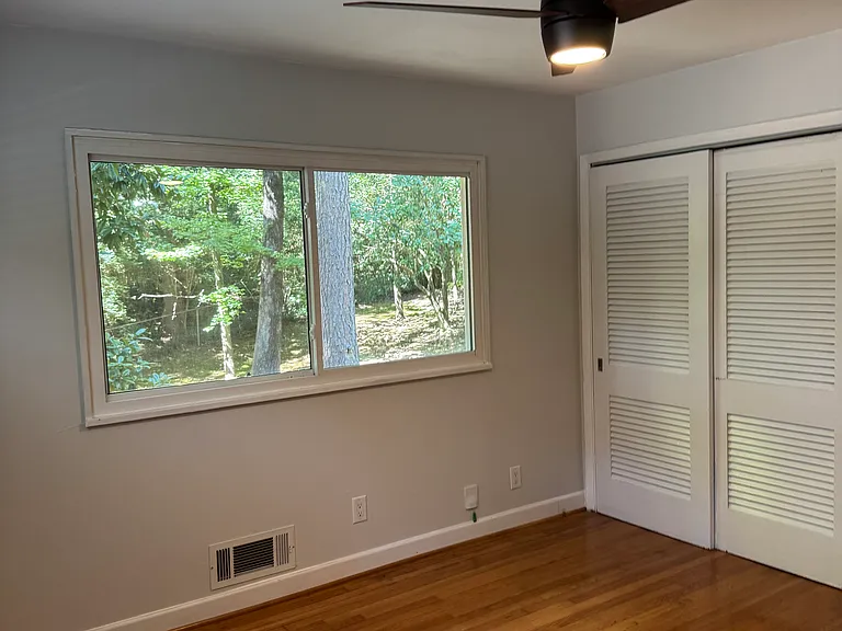 2338 Tanglewood Cir NE — Photo 31
