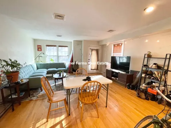 6L Harleston St, Roxbury Crossing, MA