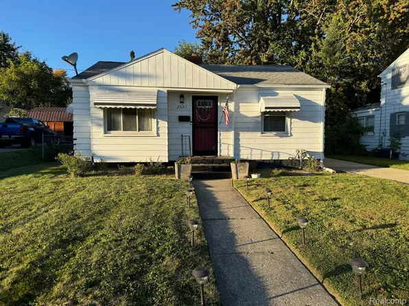 2601 Mountain Ave, Flint, MI 48503