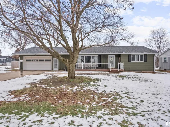 301 N Washington St, Atkinson, IL 61235