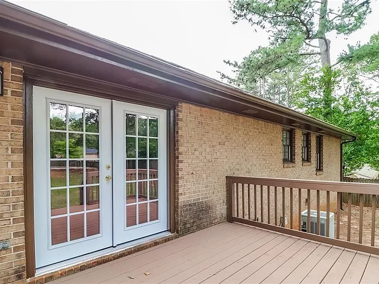 1291 Stephens St SW — Photo 7