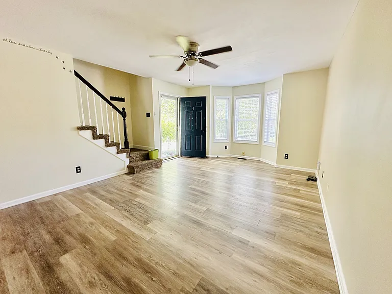 3248 N Senseney Cir — Photo 3