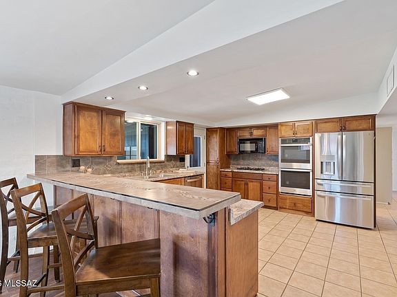 5th image of 5611 E Copper St
