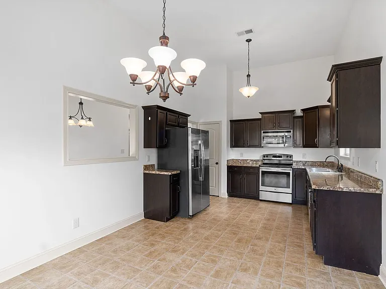 1845 Deerstand Dr — Photo 12