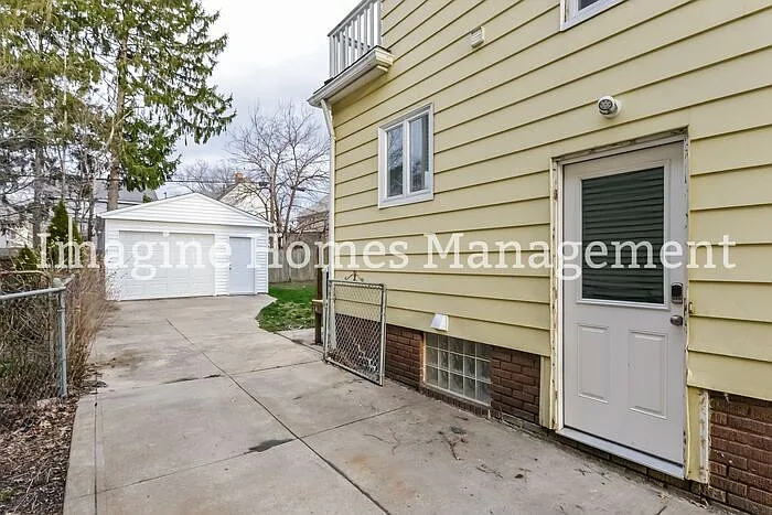 1525 Westwood Ave — Photo 13
