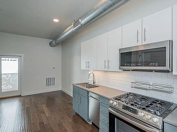 Kitchen/Living