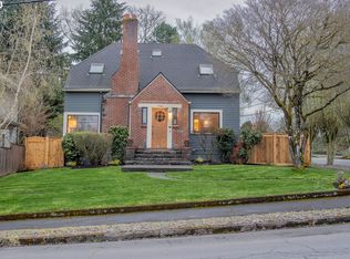 7306 SE Taylor St, Portland, OR 97215