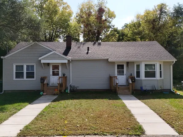 5318/5320 7th Ave, Moline, IL 61265