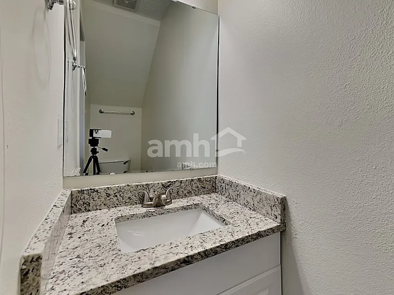 9951 Sapphire Berry Ln — Photo 10
